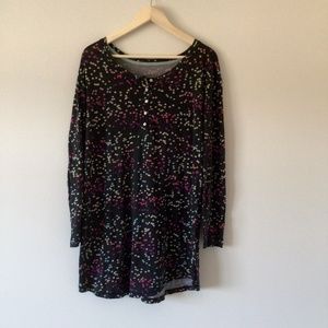 (Xhilaration) star pattern long sleeved button